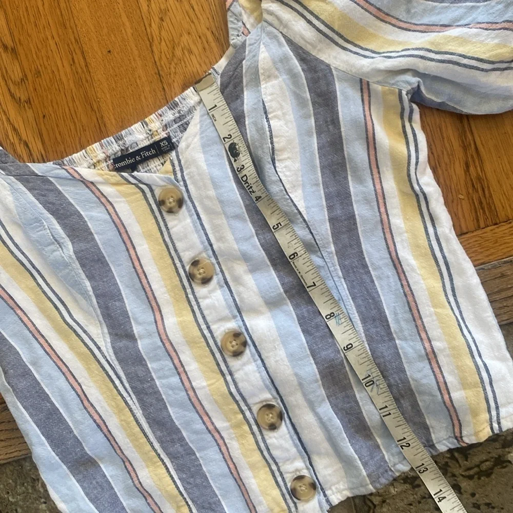 Abercrombie & Fitch Striped Puff Sleeve Button Down Size XS